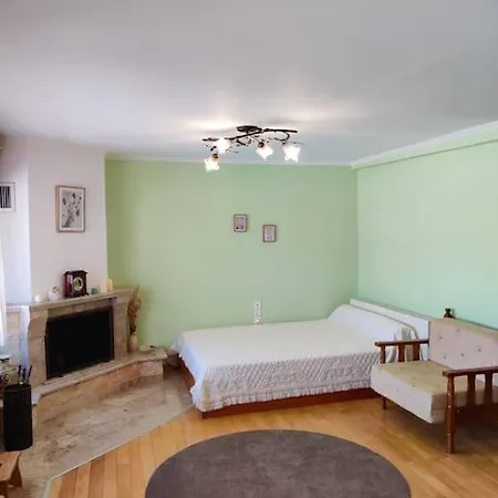 Ives Studio Аридая Экстерьер фото